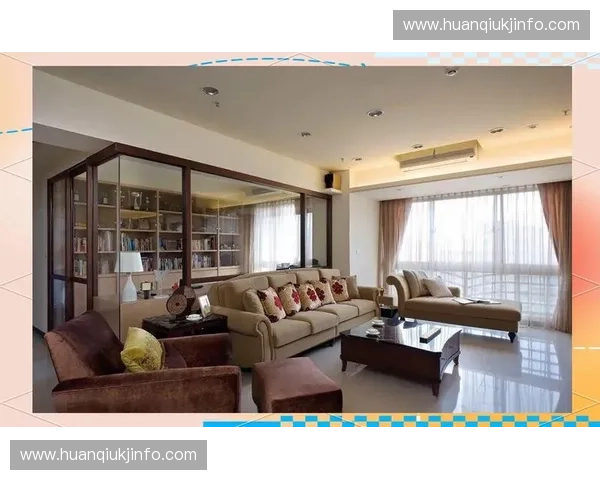 精选客厅隔断设计灵感打造时尚实用兼具的舒适家居空间