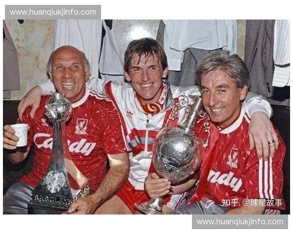 欧冠足球赛季新篇章：各大豪门争锋，争夺欧洲之巅荣耀